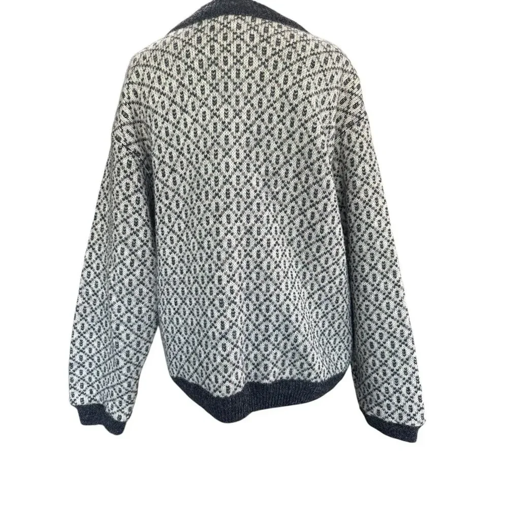 Vintage LL Bean Norway Wool Ladies Nordic Cardigan Sweater Gray Size Medium - Picture 4 of 11